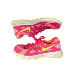 Nike Revolution 2 Sport Trainers Sneakers Shoes SIZE 6.5 Y  555090-100